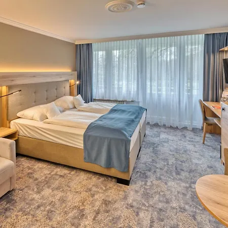 Ringhotel 3* 아렌스부르크