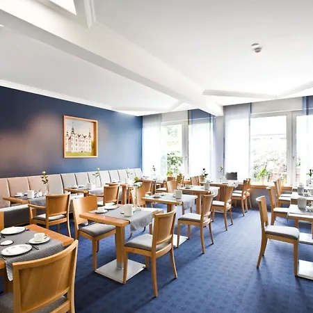 Ringhotel فندق 3*